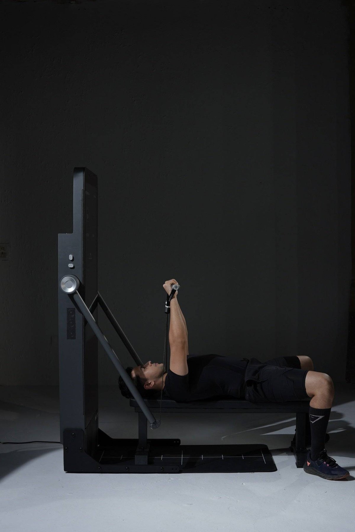 Chest press on IMBODY Power S